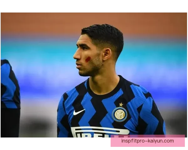 莱万多夫斯基转会费总和分析，表现稳健持续引发关注